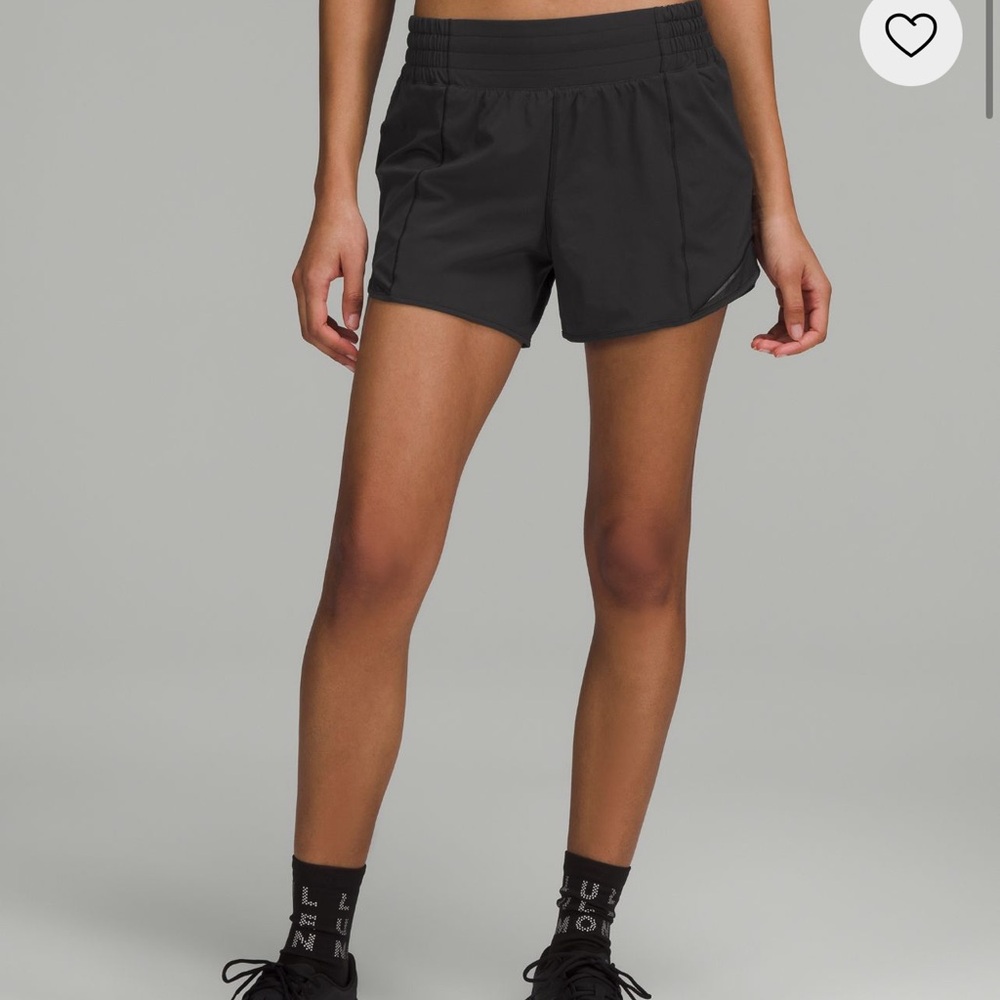Lululemon Hotty Hot High Rise 4” Shorts